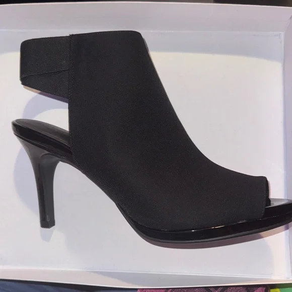 Life Stride Velocity Memory Foam Black Women's Heels Size 9.5 Peep Toe Booties - Picture 13 of 15
